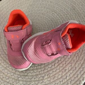 Toddler Light weight sneaker